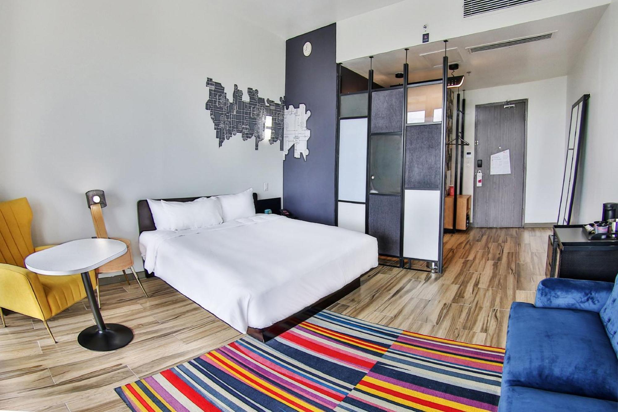 Aloft Ponce Hotel & Casino Exterior photo